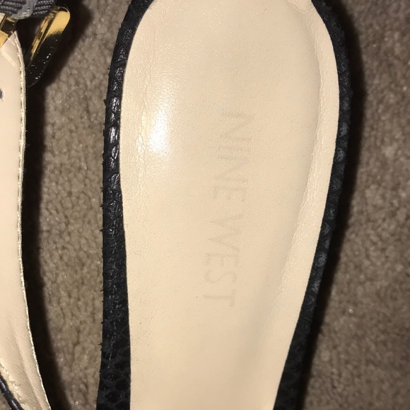 Nine West wedge sandal - Picture 5 of 6